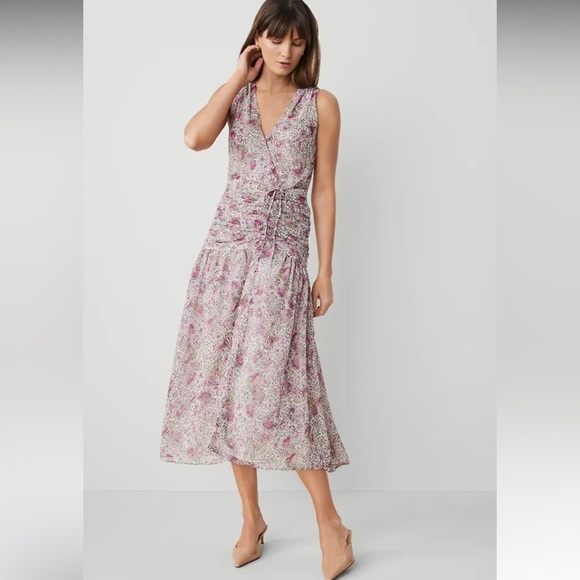 Ann Taylor Dresses & Skirts - ANN TAYLOR Floral Chiffon Ruched Flare MIDI Dress Surplice Neck Cottagecore 8P‎